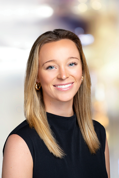 Portrait of Mackenzie Pitruzzella, REALTOR®.